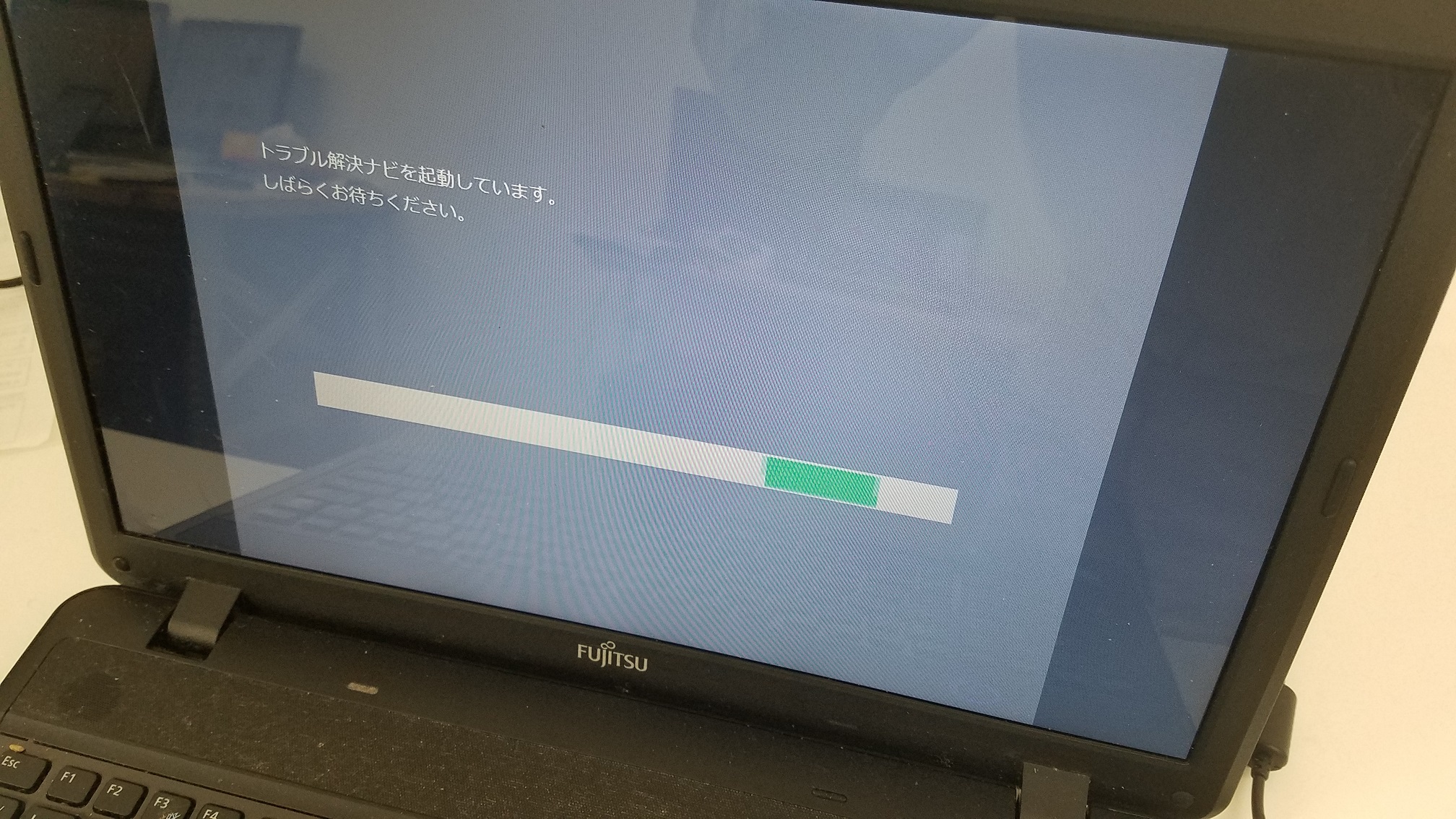 修理事例｜[本店]FUJITSU Windows8リカバリできない